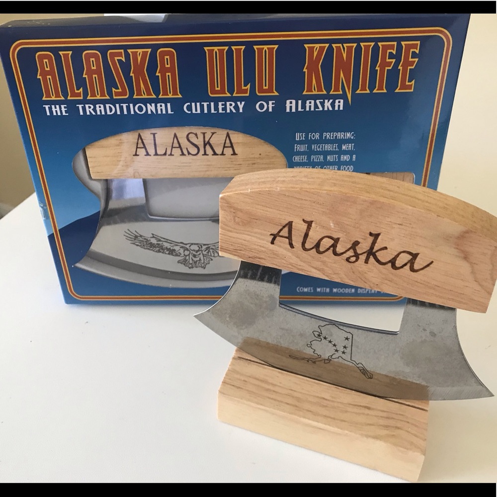 Knife Alaska Hulu knife NWT